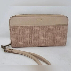 Fossil Ladies Sydney Leather Zip Clutch Wallet Barely Pink Wristlet NWOT